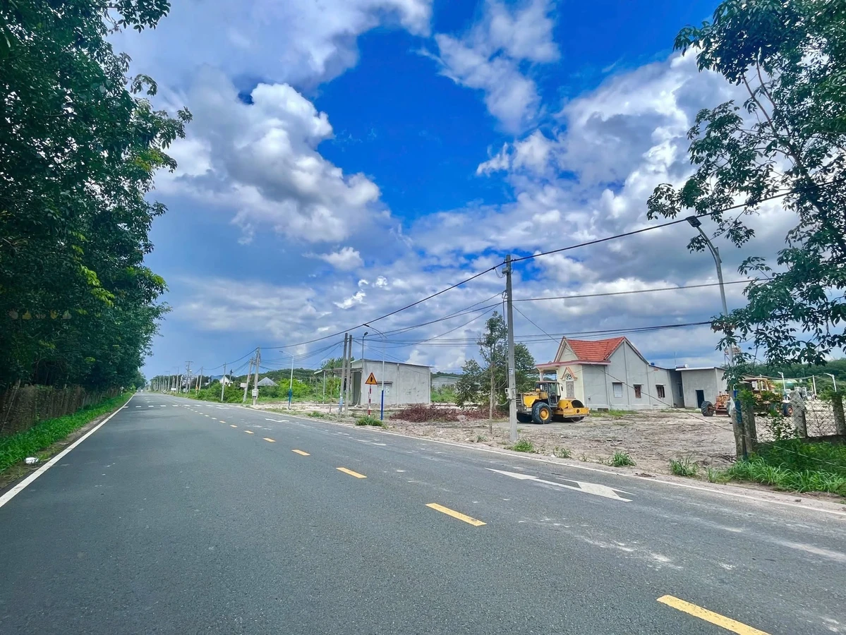 Bán đất 272m2 Cao Bá Quát Chơn Thành Đồng Nai 380 triệu - Ảnh thu nhỏ 2
