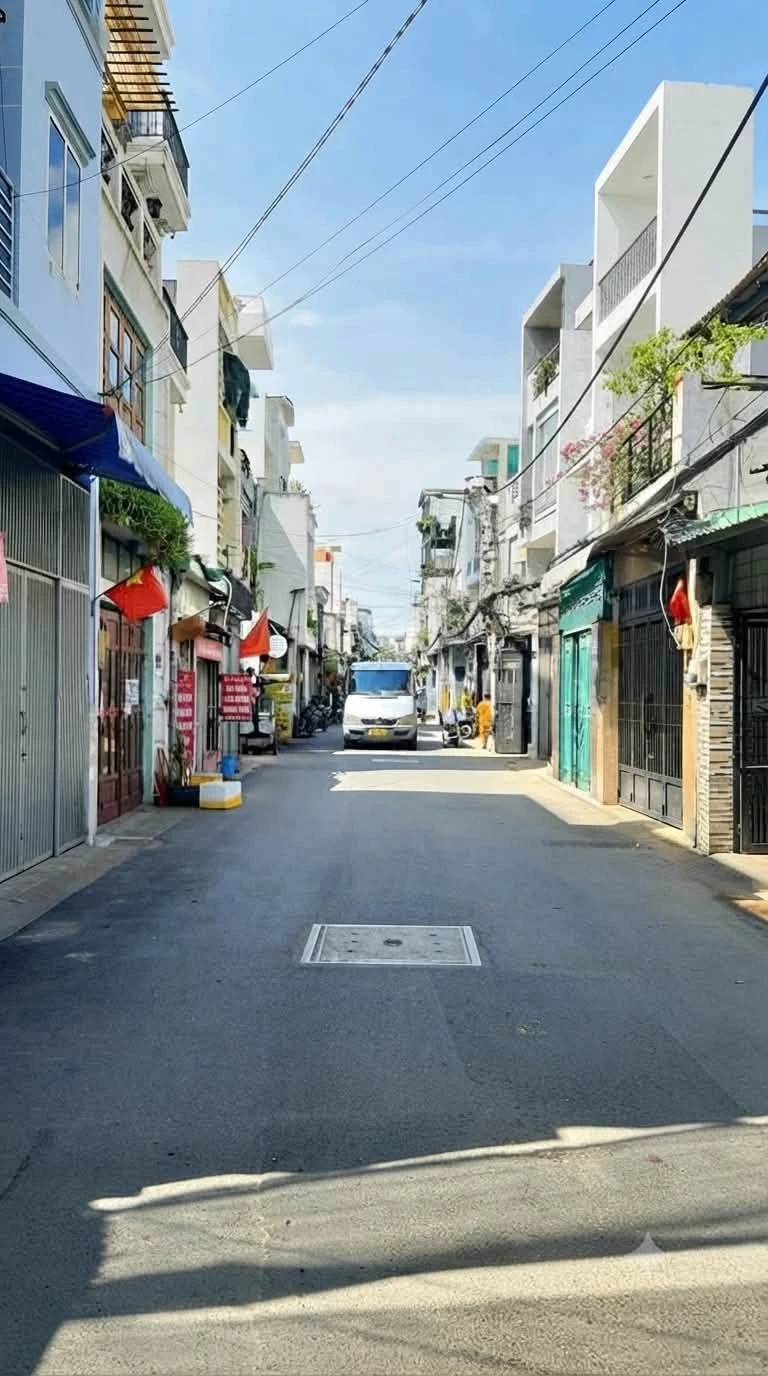 Bán nhà 2 tầng 80m² hẻm Liên Khu 4-5, Bình Tân, giá 3,48 tỷ - Ảnh 1