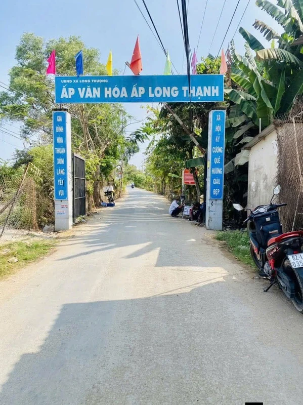 Cho thuê nhà Long Thượng, 75m2, 1 trệt 1 lầu, 300 triệu/tháng