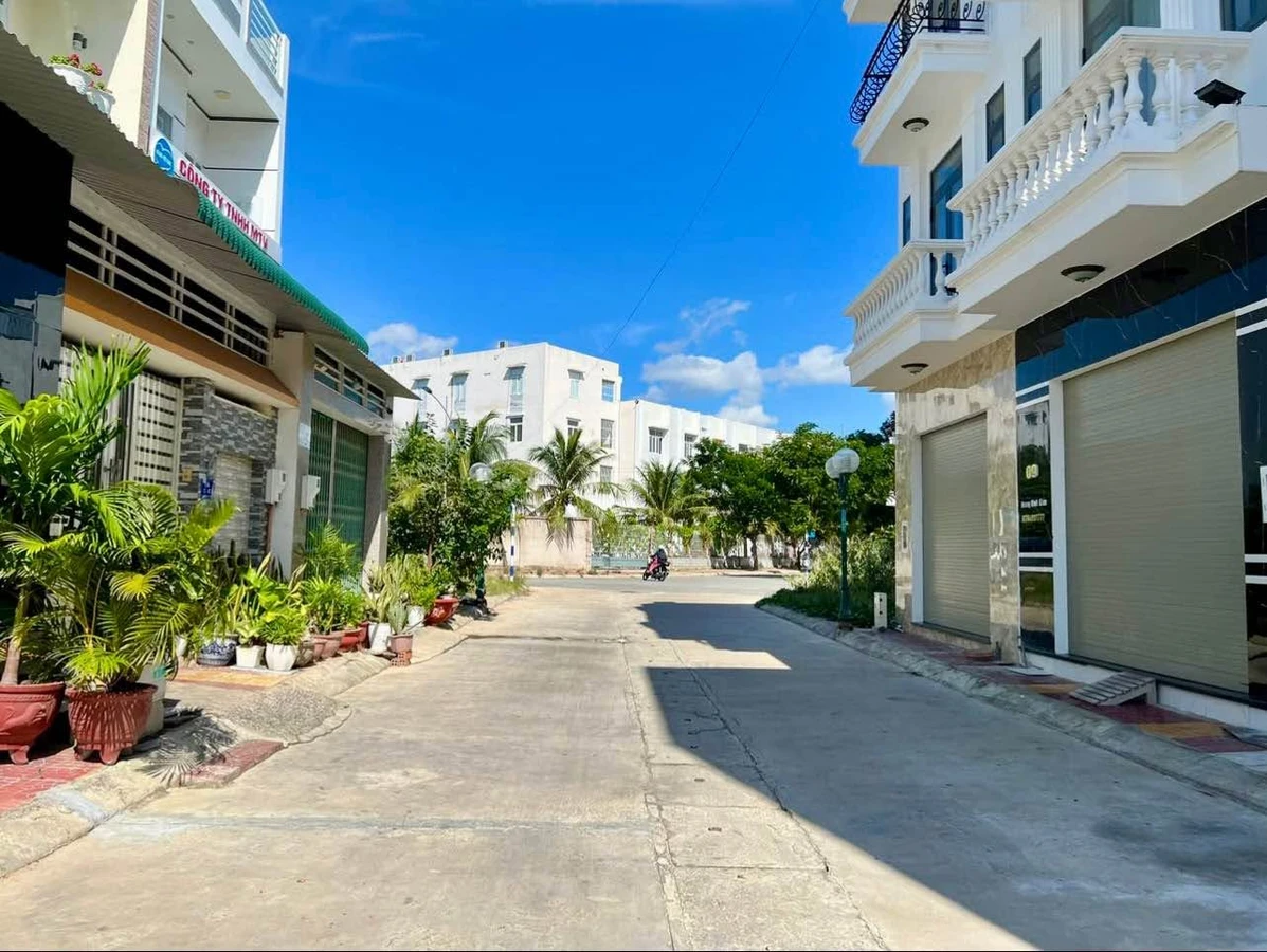Bán đất Phan Rang 49m² giá 1,85 tỷ - Ảnh 1