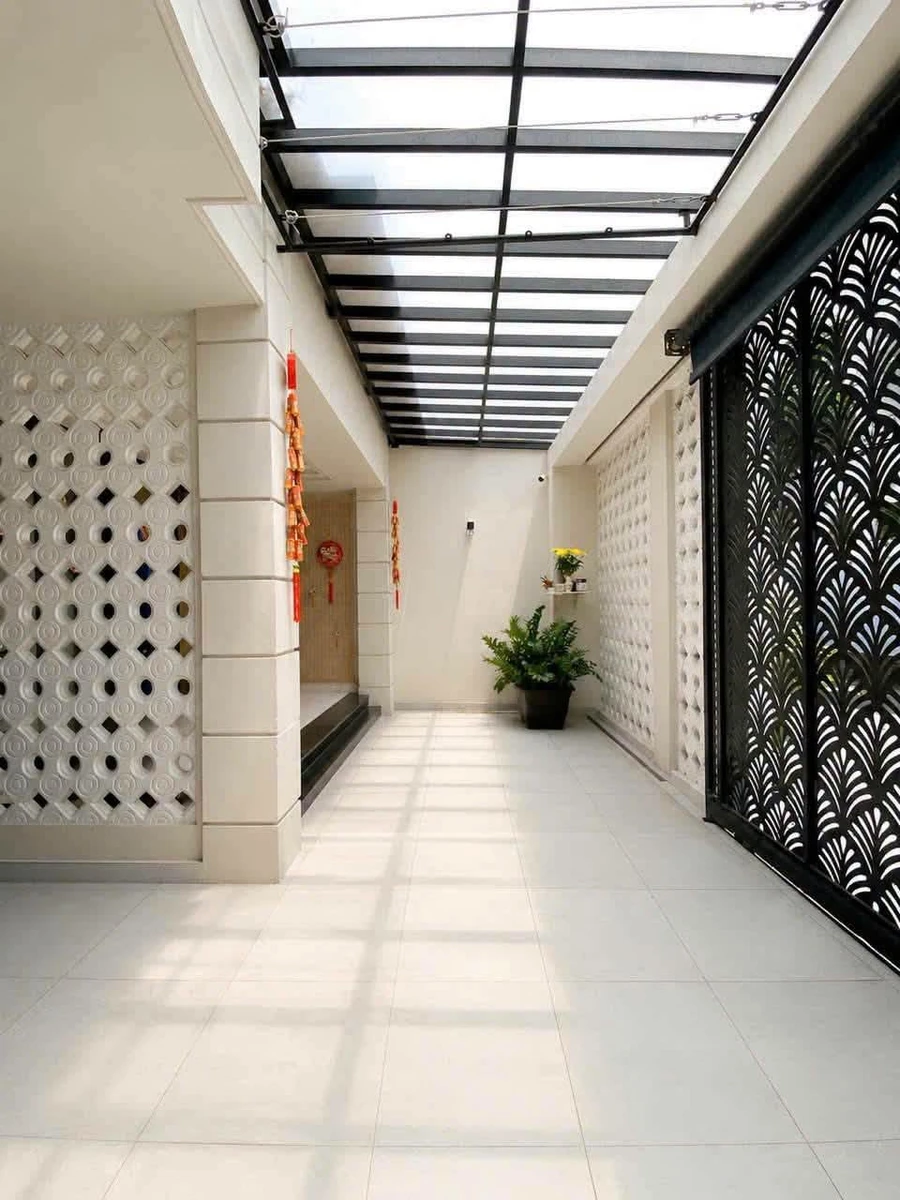 Bán nhà 4 tầng 6PN 142m2 đường Lam Sơn, Phường 6, Bình Thạnh giá 42,5 tỷ - Ảnh thu nhỏ 3