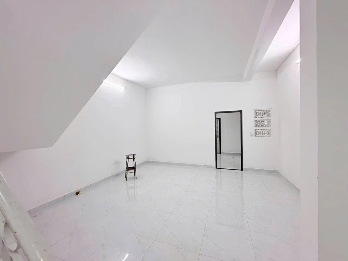 Cho thuê nhà mặt tiền 105m² Nguyễn Kim, Vũng Tàu - Ảnh thu nhỏ 3