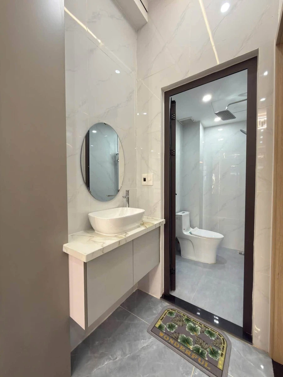Bán nhà 3 tầng 61m² 5,6 tỷ Quận 4 - Ảnh thu nhỏ 5