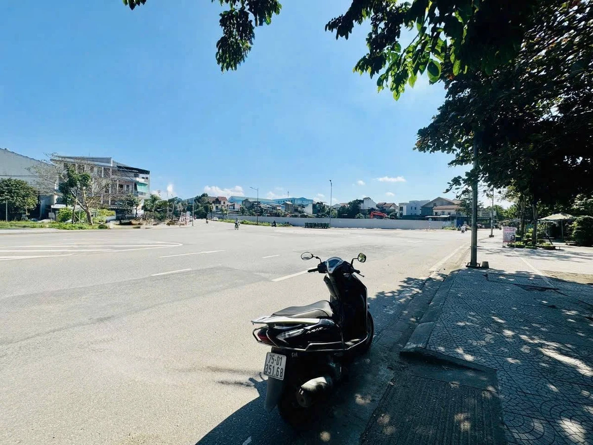 Bán đất 2 mặt tiền 100m2 kiệt 111 Trần Thái Tông, Thủy Xuân, TP Huế - Ảnh thu nhỏ 2