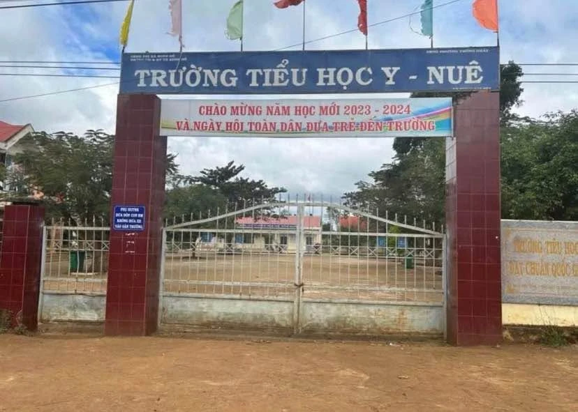 Bán 3 lô đất thổ cư liền kề mặt tiền Amajhao, Buôn Hồ, 170m2, 550 triệu/lô - Ảnh 1