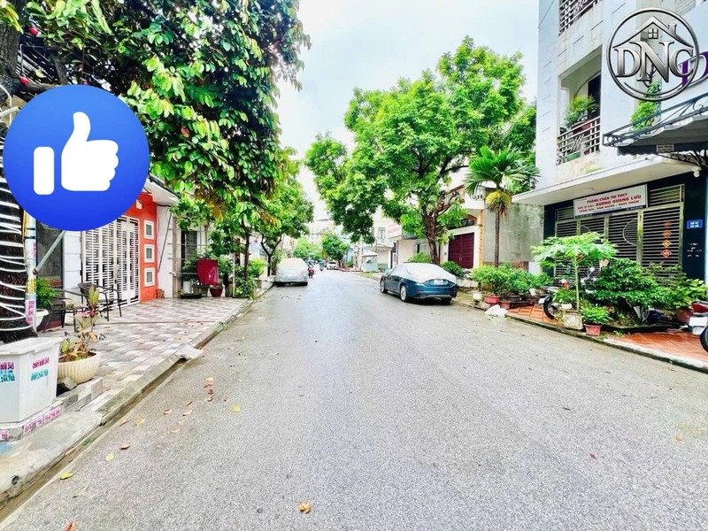 Bán nhà mặt đường Quán Nam 90m2 4 tầng giá 9,2 tỷ