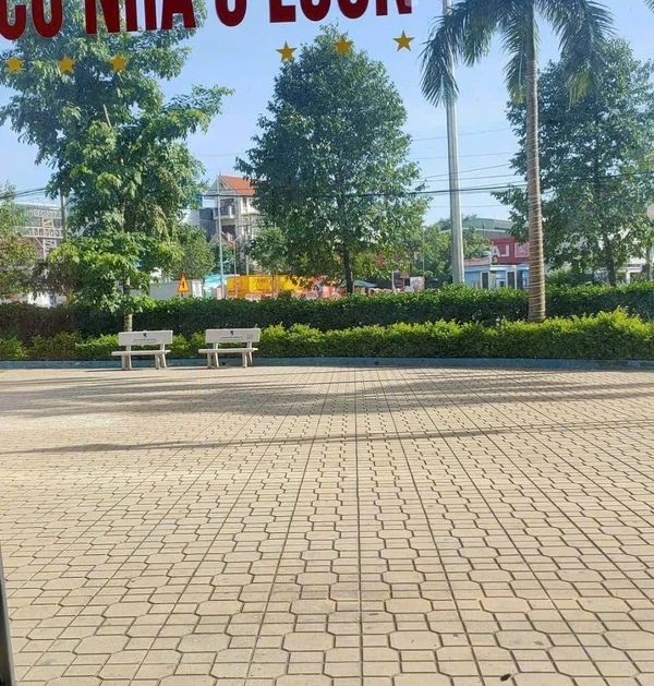 Bán căn góc 70m2, 3PN chung cư Lộc Ninh Hà Nội