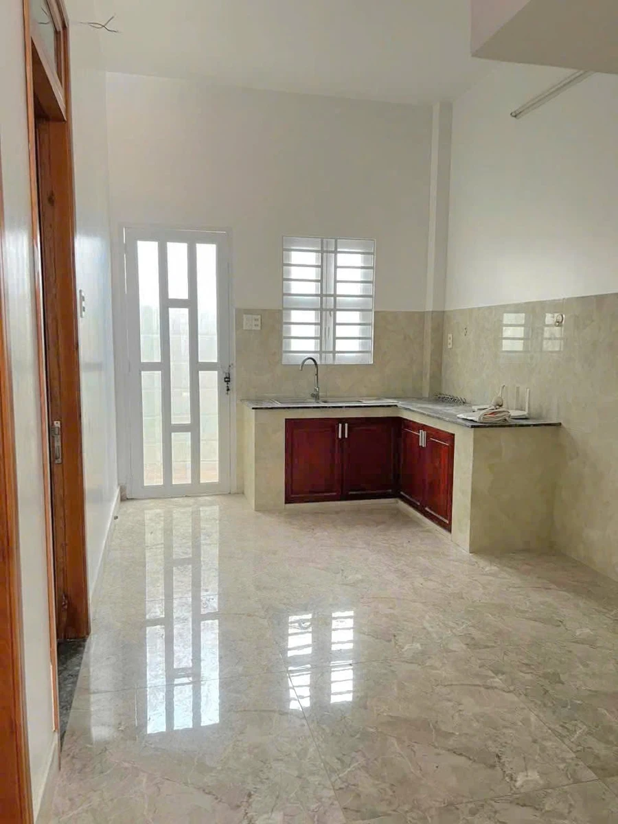Bán nhà Lã Xuân Oai 102m² 3 phòng ngủ 7.8 tỷ Quận 9 - Ảnh thu nhỏ 4