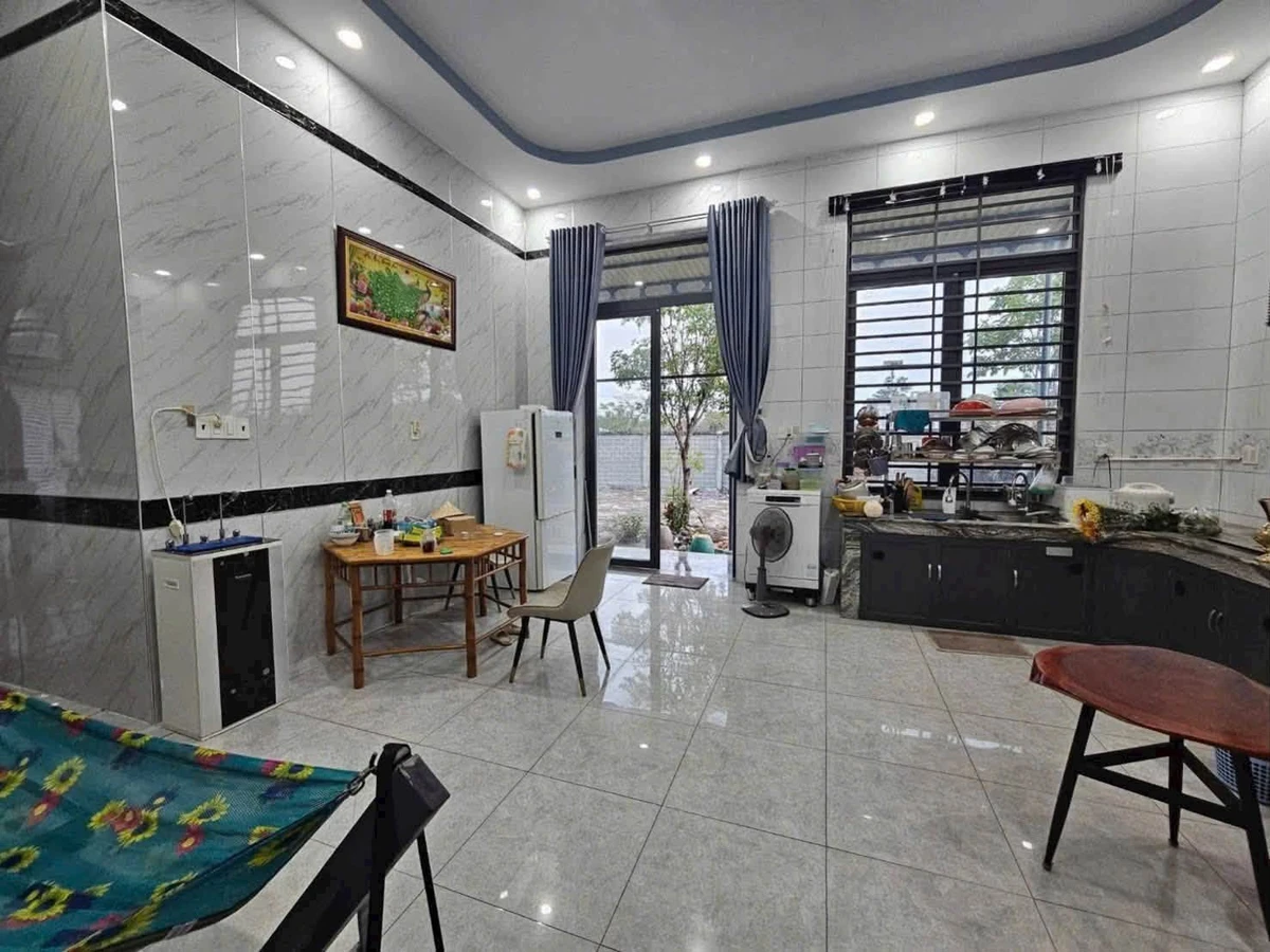 Bán nhà vườn view núi 4 phòng 1.950m² Tây Ninh 7 tỷ - Ảnh thu nhỏ 3