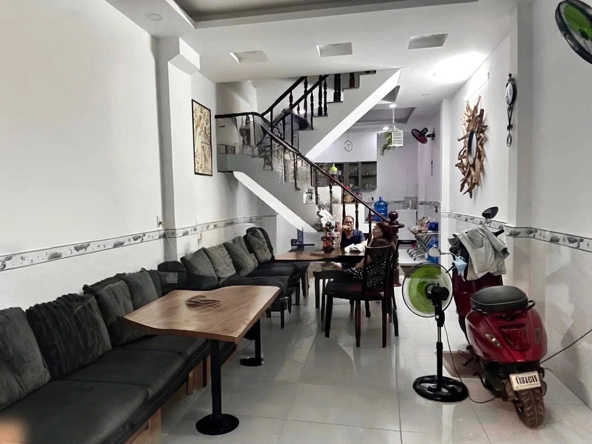 Bán nhà phố mặt tiền Bình Tân 61m² 2 tầng 6.4 tỷ - Ảnh thu nhỏ 3