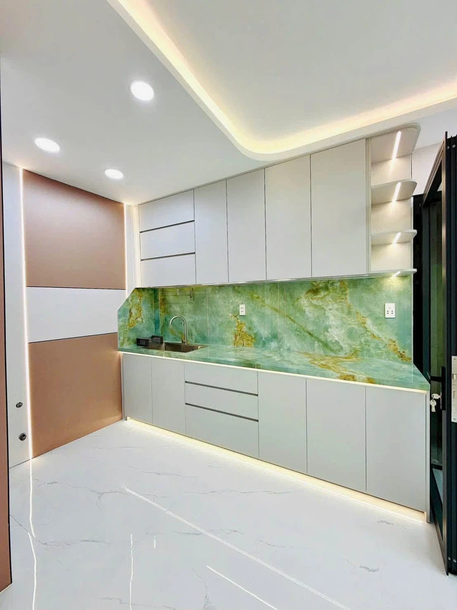 Bán nhà góc 3 mặt tiền 4x10m, 1 trệt 3 lầu, 5PN, Phạm Thế Hiển, P.4, Quận 8 - 5,98 tỷ - Ảnh thu nhỏ 5