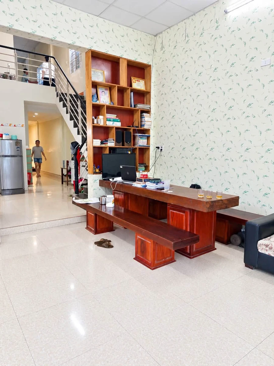 Bán nhà 110m² 2 phòng ngủ Lý Nam Đế, Huế giá 2 tỷ - Ảnh thu nhỏ 3