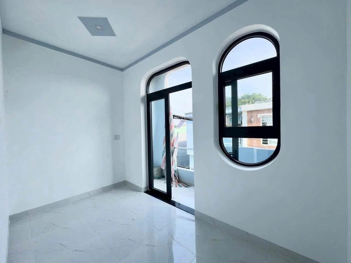 Bán nhà Biên Hoà 4x16m, 3 PN, nội thất 2.95 tỷ - Ảnh thu nhỏ 5