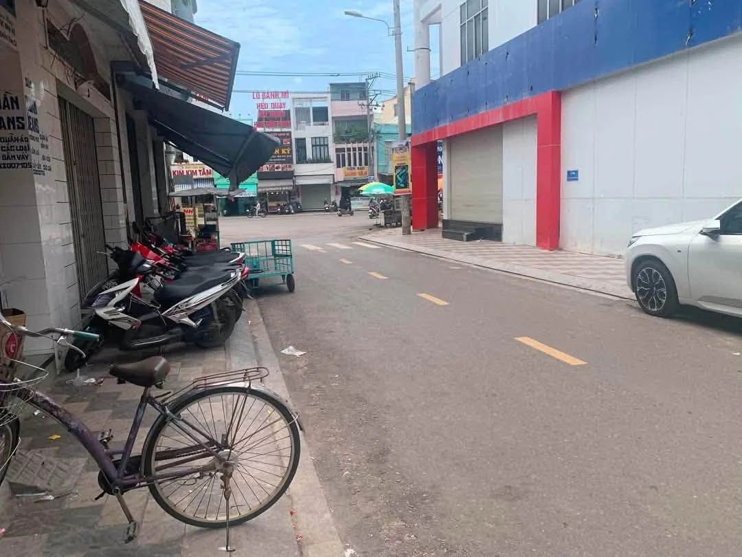 Bán nhà cấp 4 220m2 thổ cư gần Chợ Lớn, Đức Nghĩa, Phan Thiết giá 2,9 tỷ - Ảnh 1