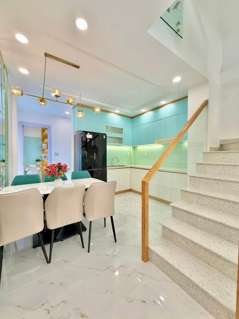 Bán nhà 3 tầng 55m² gần Phan Xích Long, Phú Nhuận 9.8 tỷ - Ảnh thu nhỏ 3