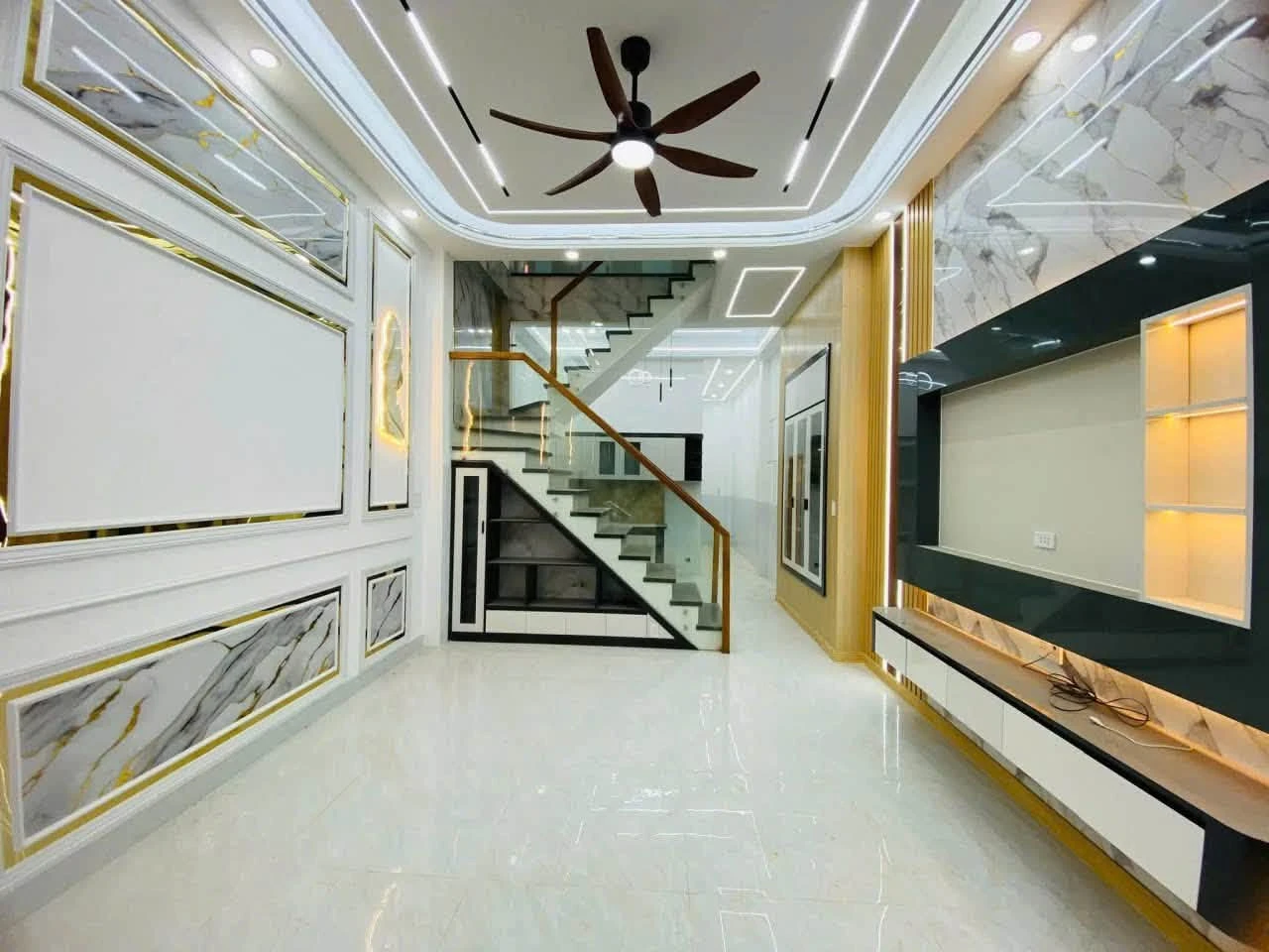 Bán nhà phố 3PN, 68m² Tân Khánh, Tân Uyên, 1 tỷ 850 triệu - Ảnh 1