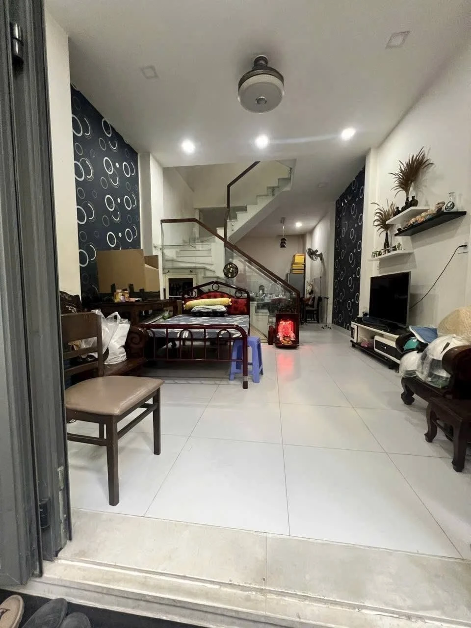 Bán nhà mới 4 tầng 4x14m đường Nguyễn Duy Dương, Phường 4, Quận 10, giá 8,4 tỷ - Ảnh 1