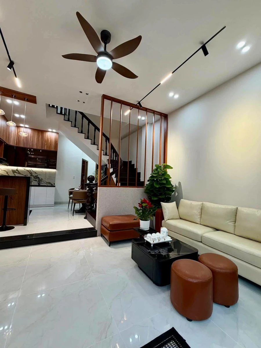 Bán nhà 3 tầng 4PN 325m² Nguyễn Phước Nguyên, Bình Tân - Ảnh thu nhỏ 4
