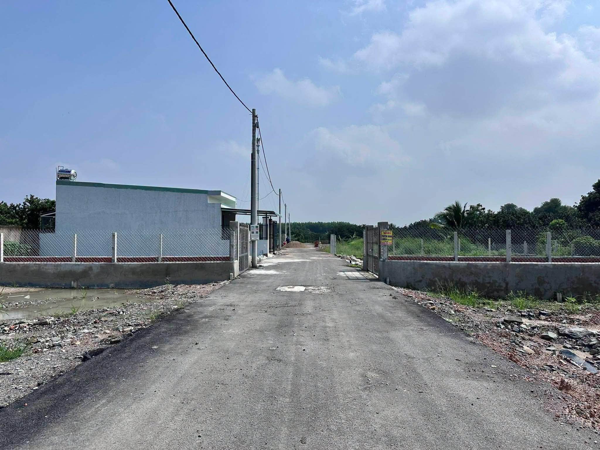 Đất nền Biên Hòa 107,5m2, sổ đỏ riêng 980 triệu