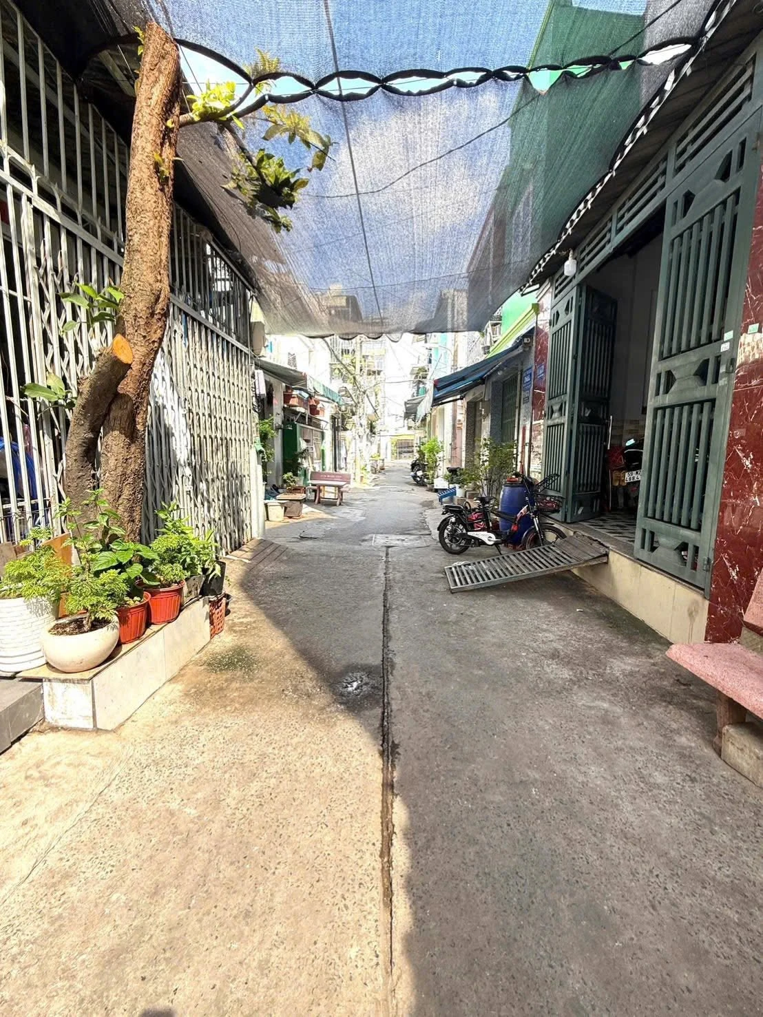 Bán nhà 3PN 74m² Lê Đình Cẩn, Bình Tân - Ảnh 1