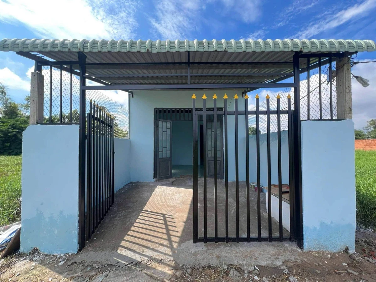 Bán nhà cấp 4 100m² Hòa Khánh Tây Ninh 899 triệu - Ảnh 1