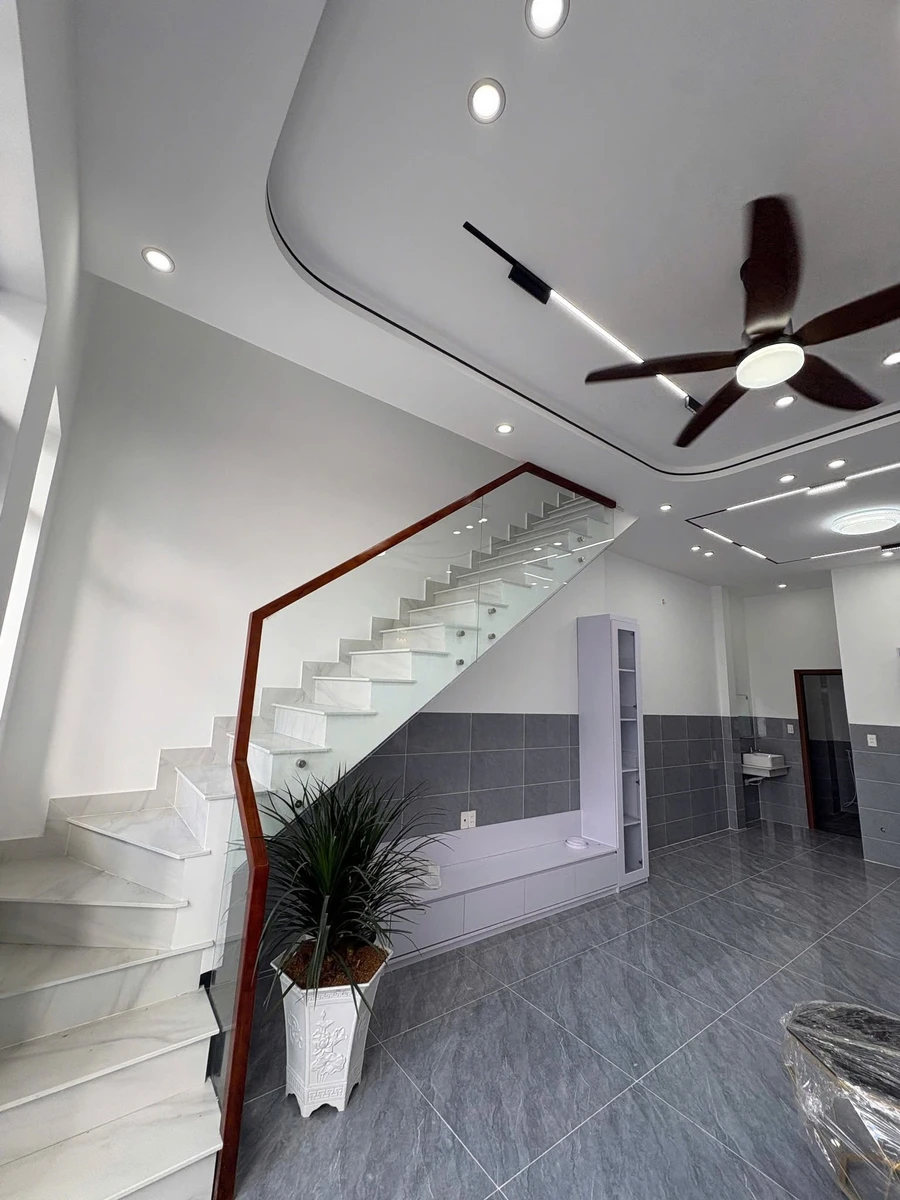Bán nhà trệt lầu sổ riêng 4,5x18m Tân Triều Đồng Nai - Ảnh thu nhỏ 4