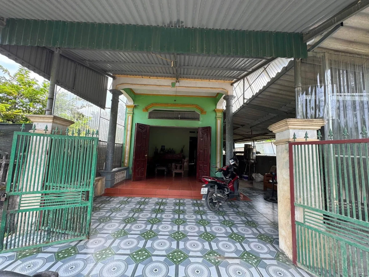 Bán đất 175m² sẵn nhà 2 mặt tiền Hiền Lương Phú Thọ - Ảnh thu nhỏ 3