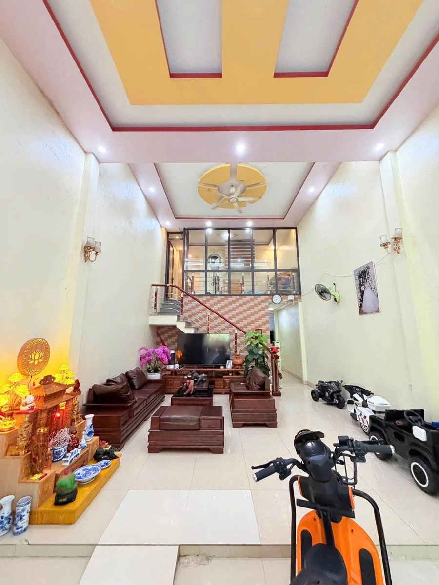 Bán nhà 4 tầng có gác lửng 90m2, Quận 12, 2,4 tỷ - Ảnh thu nhỏ 2