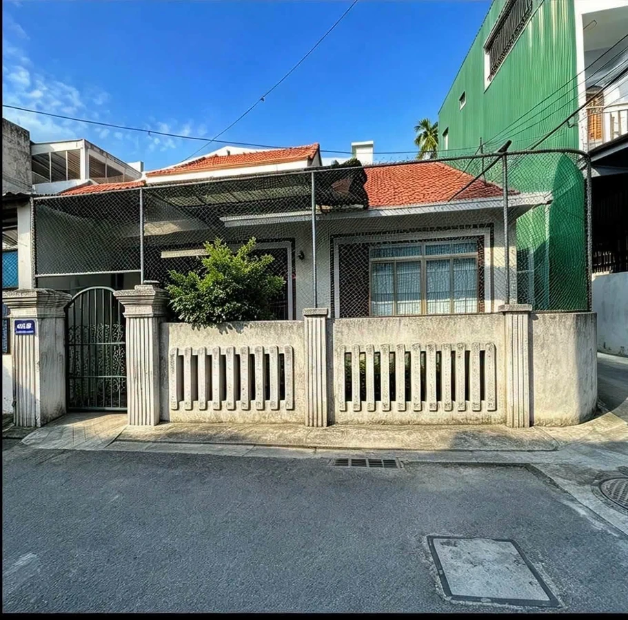 Bán nhà hẻm 105m² 2 phòng ngủ giá 2 tỷ Quảng Ngãi - Ảnh thu nhỏ 2