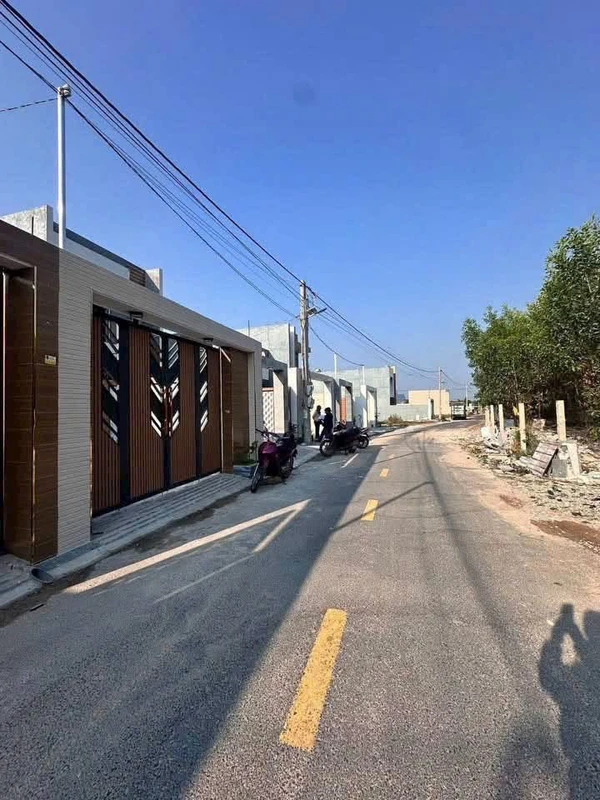 Bán nhà mặt tiền đường nhựa 5x22m, 2 phòng ngủ, Long Mỹ, Xã Phước Hải