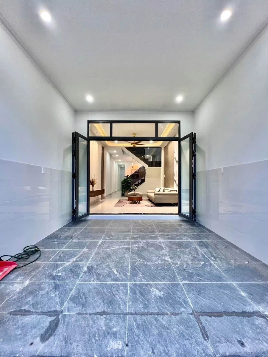 Bán nhà 1 trệt 1 lầu 77m² 3PN Phan Thiết giá 2.85 tỷ - Ảnh thu nhỏ 2
