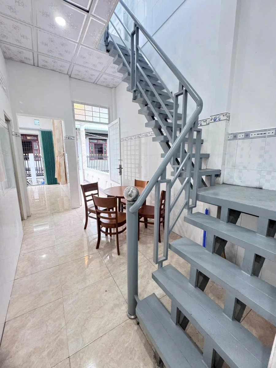 Bán nhà 1 trệt 1 lầu 3PN 136m² Phú Tân, 1 tỷ 350 triệu - Ảnh thu nhỏ 5
