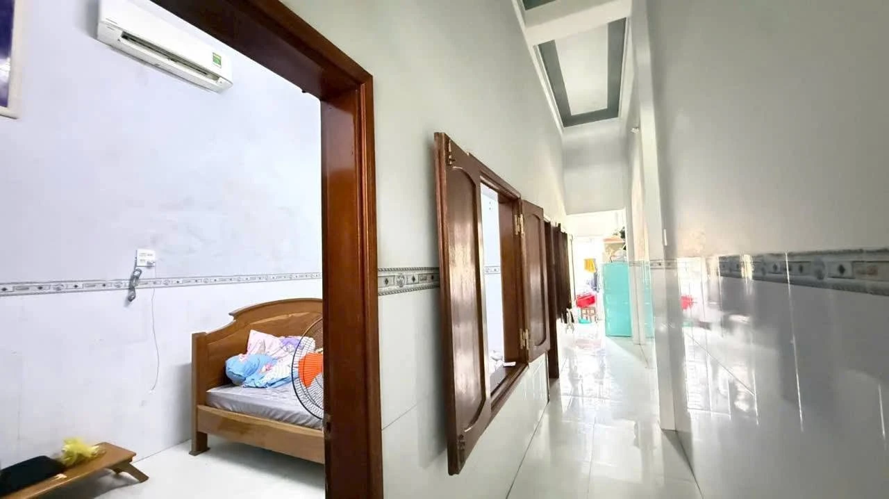 Bán nhà mặt tiền 3 tầng 69m² Phường Nhơn Bình Quy Nhơn - Ảnh 1