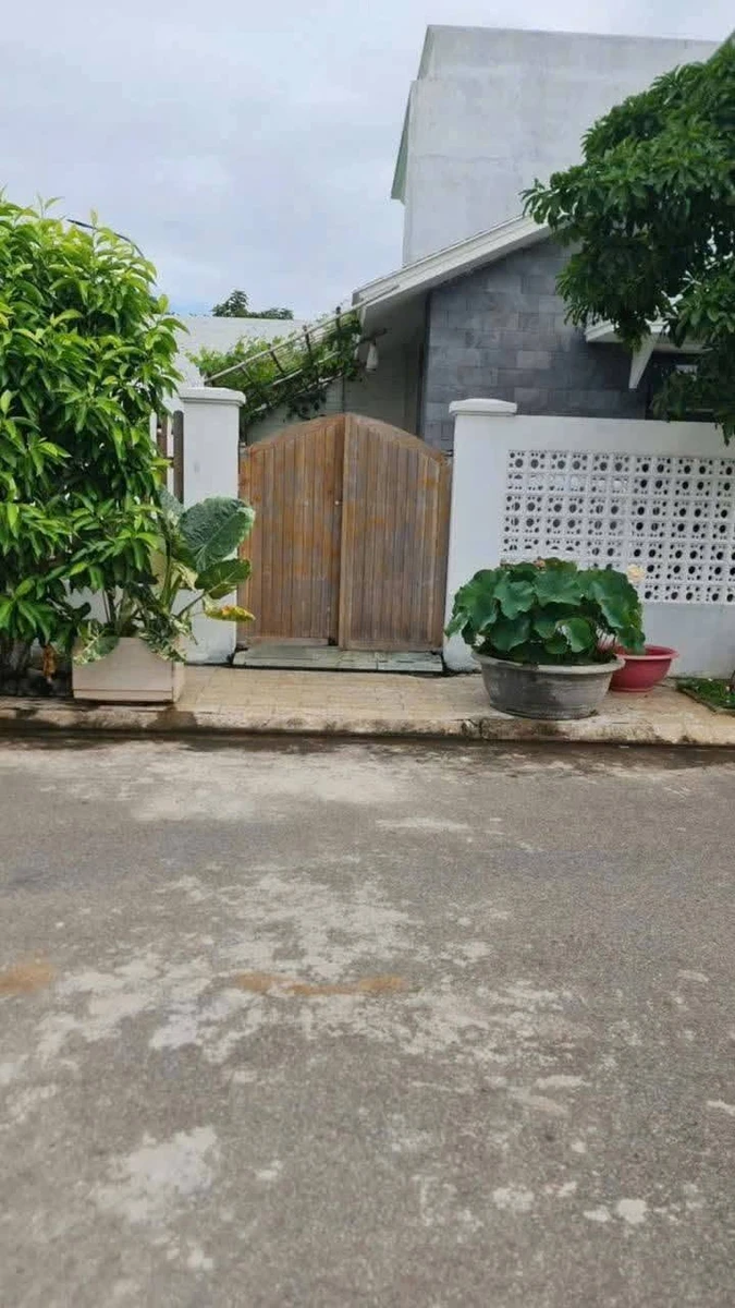 Bán biệt thự mini góc 2 mặt tiền 120m2 gần Bệnh viện Bà Rịa, giá 5,3 tỷ - Ảnh thu nhỏ 2