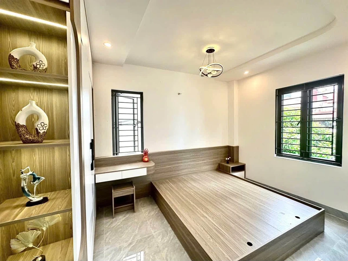 Bán nhà 3 tầng mái bằng 120m² Quận 1, 2,68 tỷ - Ảnh thu nhỏ 5
