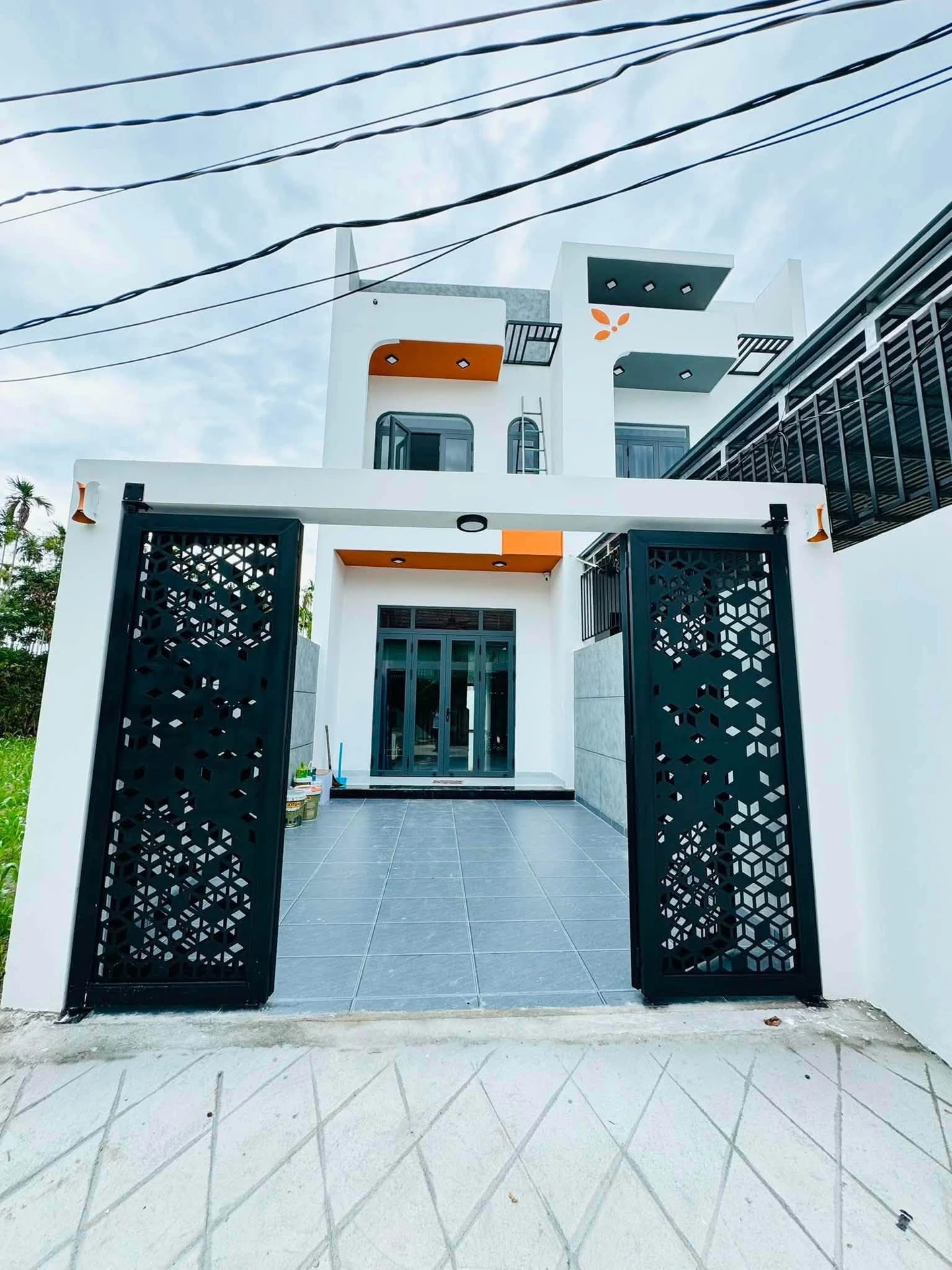 Bán nhà 2 tầng 96,5m2 Nguyễn Công Phương, Quảng Ngãi - Ảnh 1