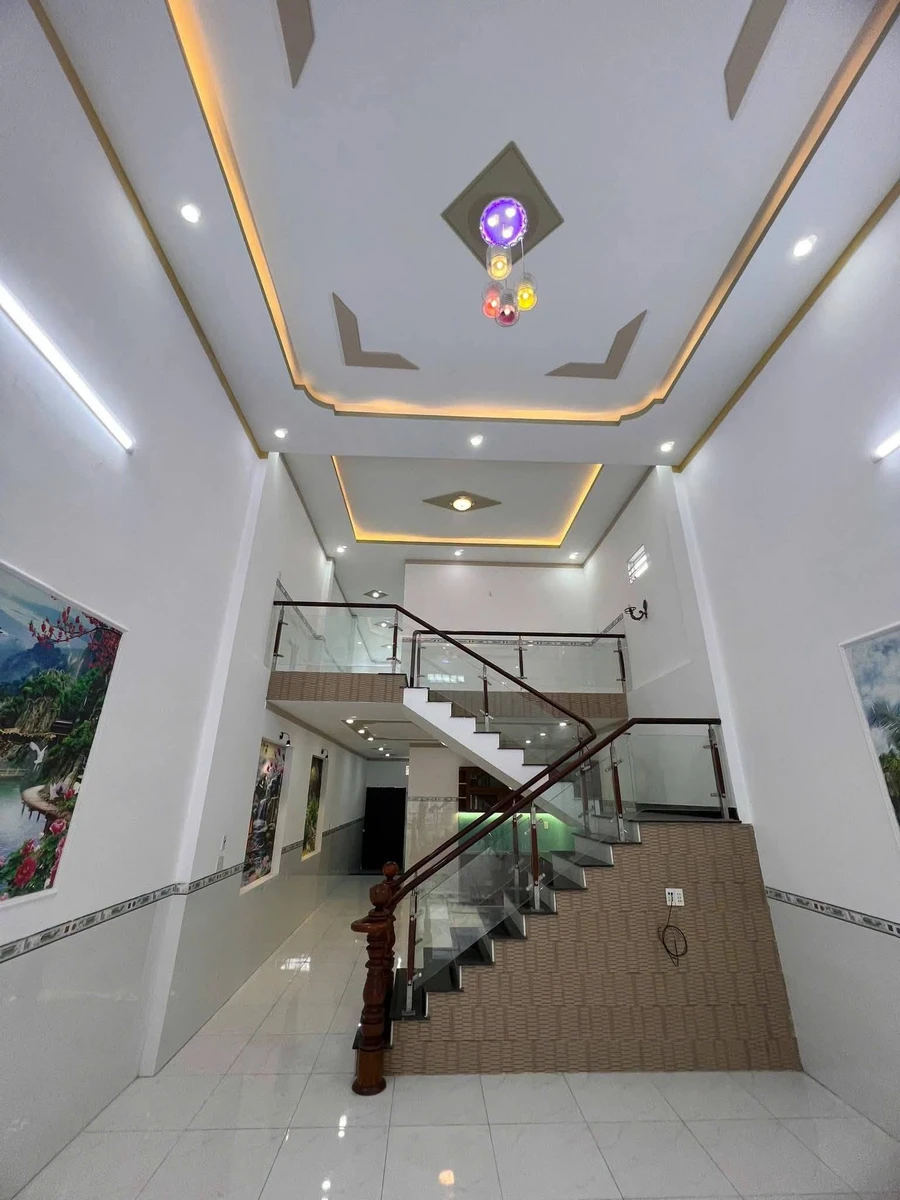 Bán nhà gác lửng 2 mặt tiền 115m2, 3PN 2WC Nguyễn Thái Học - Ảnh thu nhỏ 2