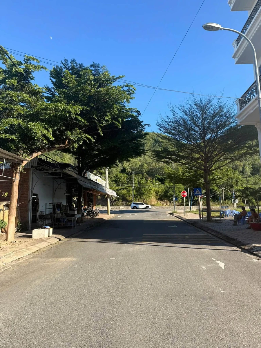 Bán đất Hòn Rớ 2 Nha Trang 100m² 4.2 tỷ - Ảnh thu nhỏ 2