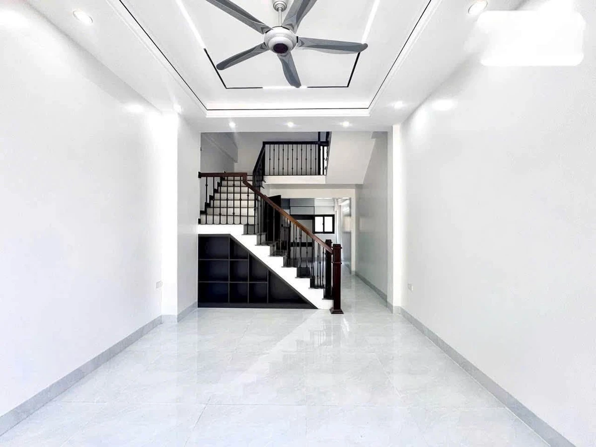 Bán nhà 3 tầng 50m² mặt tiền Phố Bào Ngoại Quận 6 - Ảnh 1