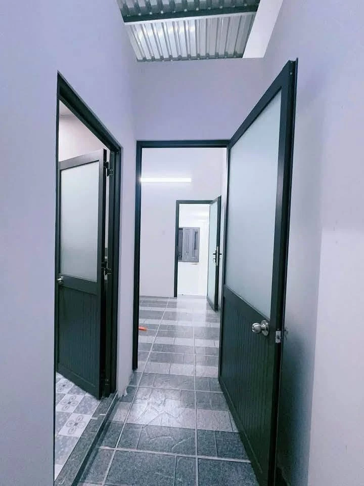 Bán nhà 1 trệt 1 lầu 62m² mặt tiền kinh doanh gần chợ Bùi Thái - Ảnh thu nhỏ 3