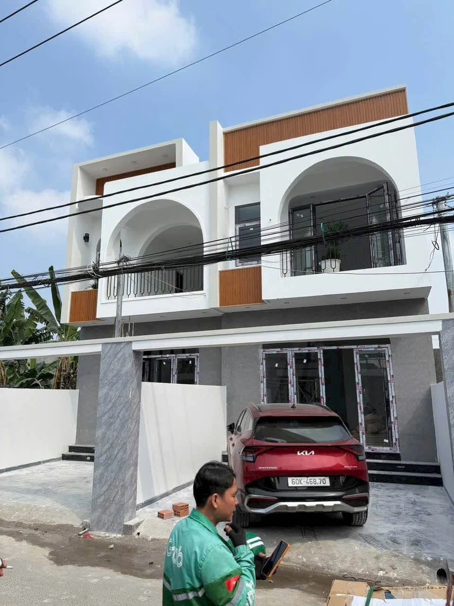 Nhà lầu 3PN Trục 16 Đồng Khởi Biên Hòa 100m² 2.85 tỷ - Ảnh thu nhỏ 2