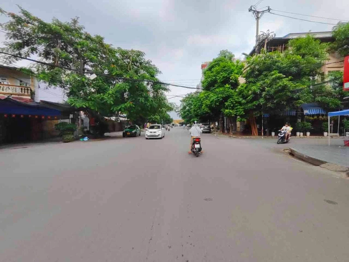 Bán nhà mặt phố Văn Cao 100m² 2 mặt tiền, dòng tiền 35tr/tháng - Ảnh thu nhỏ 3
