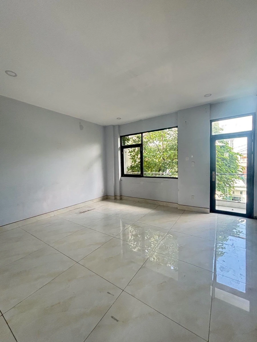Bán nhà 4 tầng 84m2 mặt tiền 6m Hương Lộ 80B - Ảnh thu nhỏ 3
