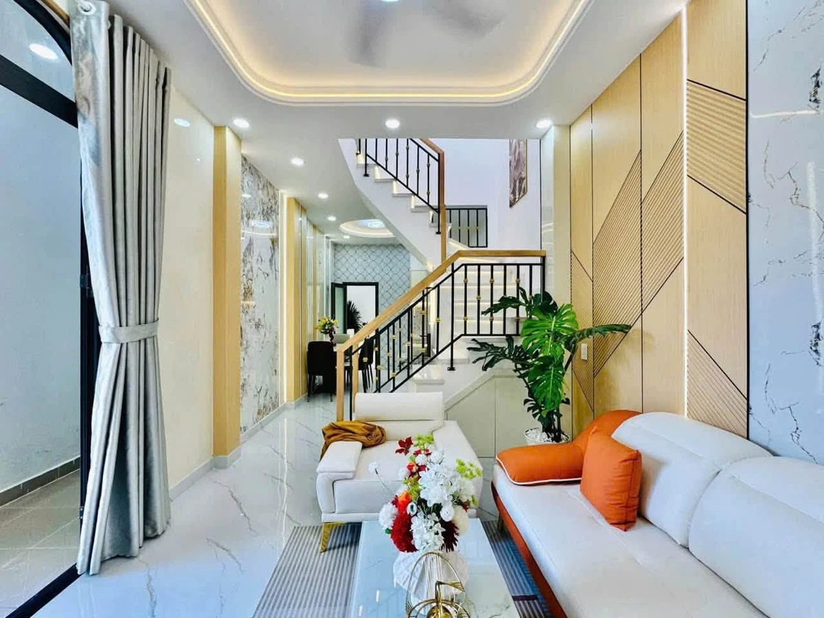 Bán nhà 2 tầng 70,3m² 4PN 4WC Quang Trung Gò Vấp - Ảnh thu nhỏ 3