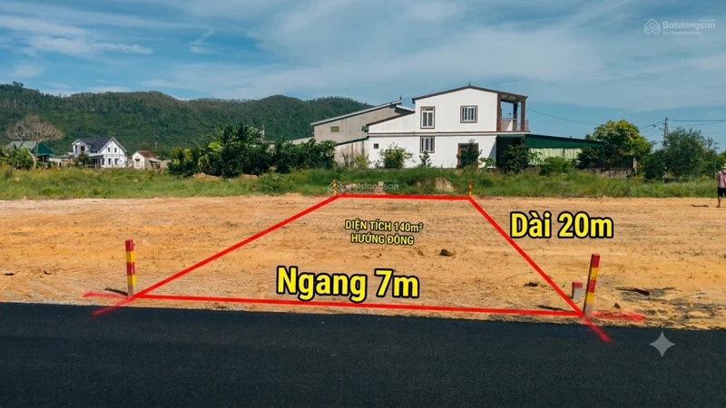 650tr/lô - Giá F0 = 10m2 chung cư - Đất: 7x20=140m2 - Các lô đất Nam Viên cạnh khu CN Gia Lách
