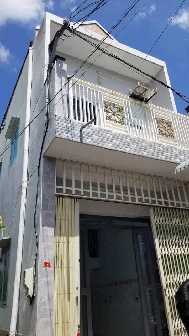 Bán nhà 1 trệt 1 lầu 90m² Phường Bửu Hoà 1 tỷ 680 triệu - Ảnh 1