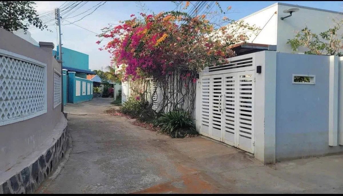Bán nhà 1 trệt 1 lầu 100m2 Phong Nẩm 2 tỷ 2 - Ảnh 1