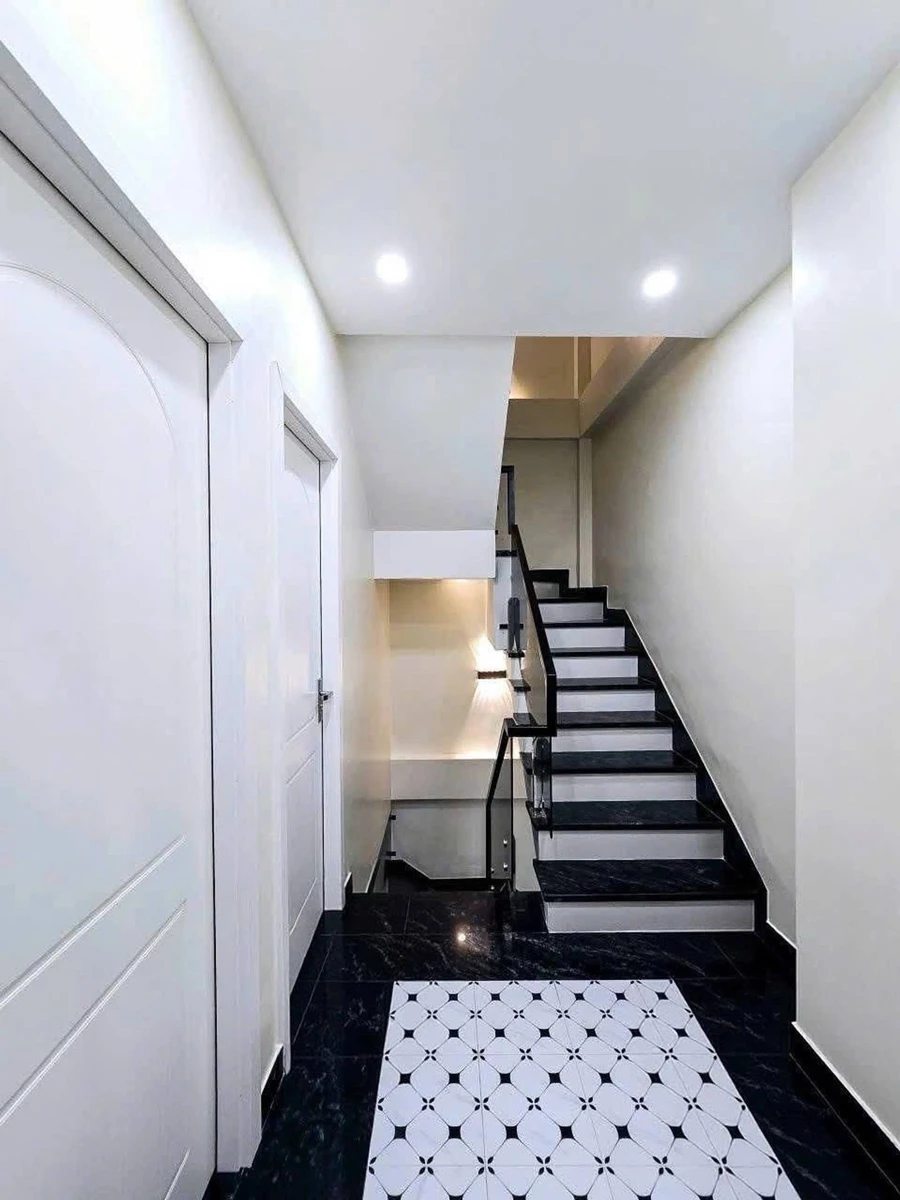 Nhà phố Thư Trung 40m² 3PN bán 3 tỷ 600 - Ảnh thu nhỏ 2