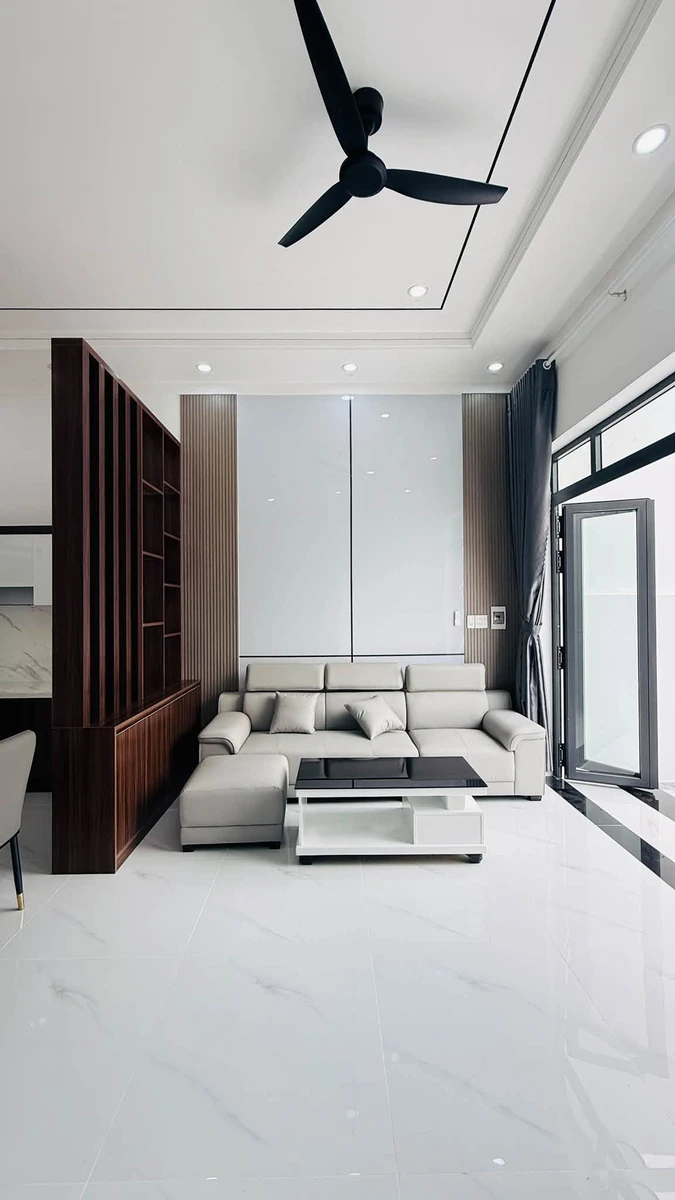 Bán nhà mới 3 phòng ngủ gần chợ Bình Lộc 125m2, 1 tỷ 680 - Ảnh 1