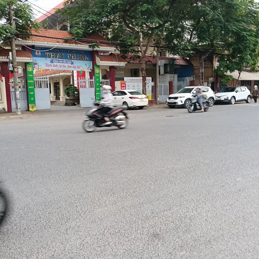 Nhà bán 4 tầng, 4 phòng ngủ 54m2 đường Đà Nẵng, Hải Phòng - Ảnh 1